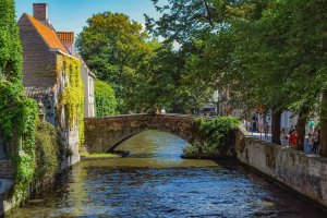 Brugge bike rentals