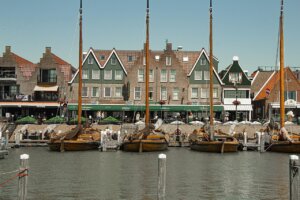 volendam bike rentals